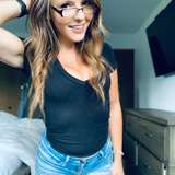 glassescutie24 from fansly
