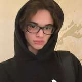 user427880893135200257 from fansly