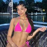 lookmeupbookiiie from onlyfans