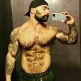 cagedlionxxx from onlyfans